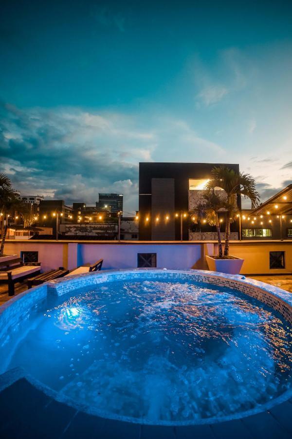 Hotel Tik Medellín Zewnętrze zdjęcie